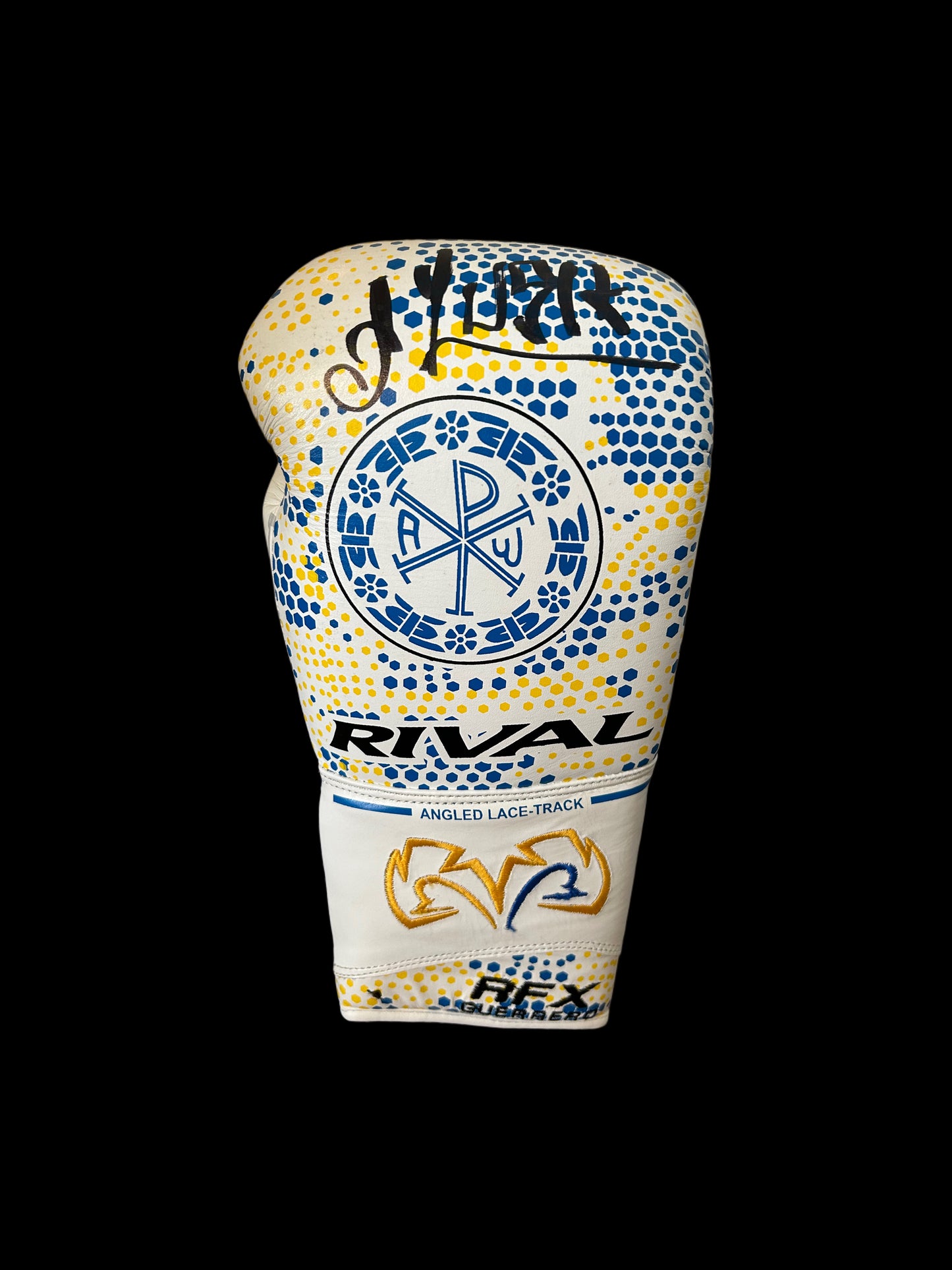 Oleksandr Usyk UNDISPUTED Vs Fury Rival Replica Hand Signed Glove 1