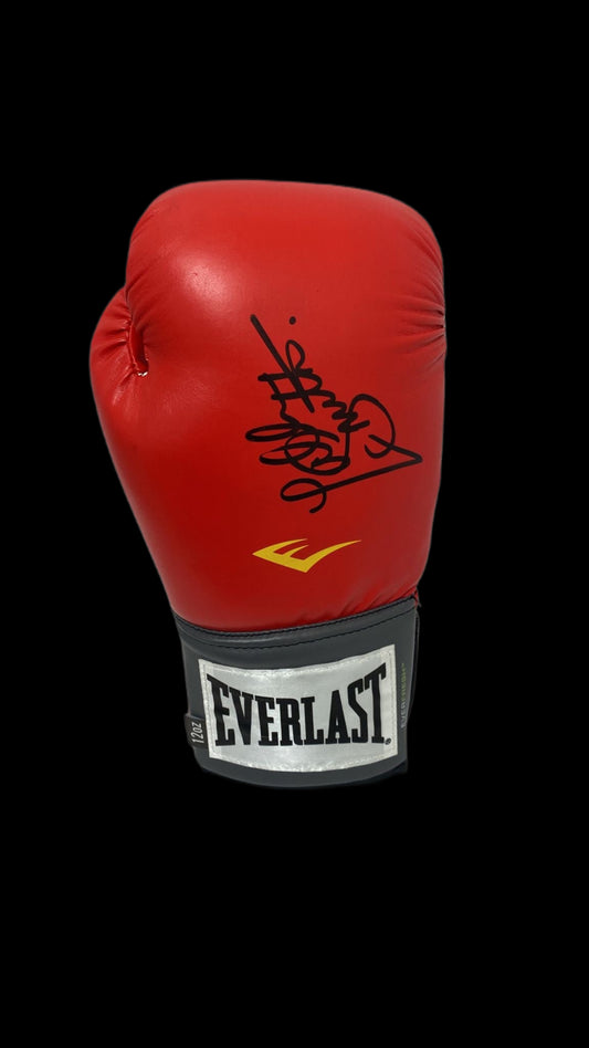 Callum “Mundo” Smith Hand Signed Boxing Glove.