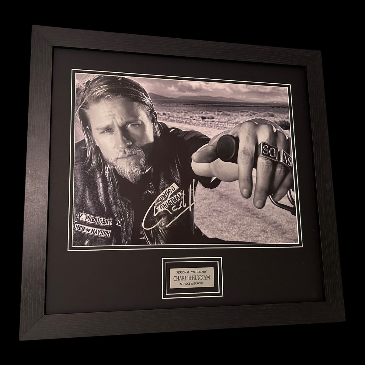 Charlie Hunnam Sons Of Anarchy “JAX” Hand Signed FRAMED Display 2