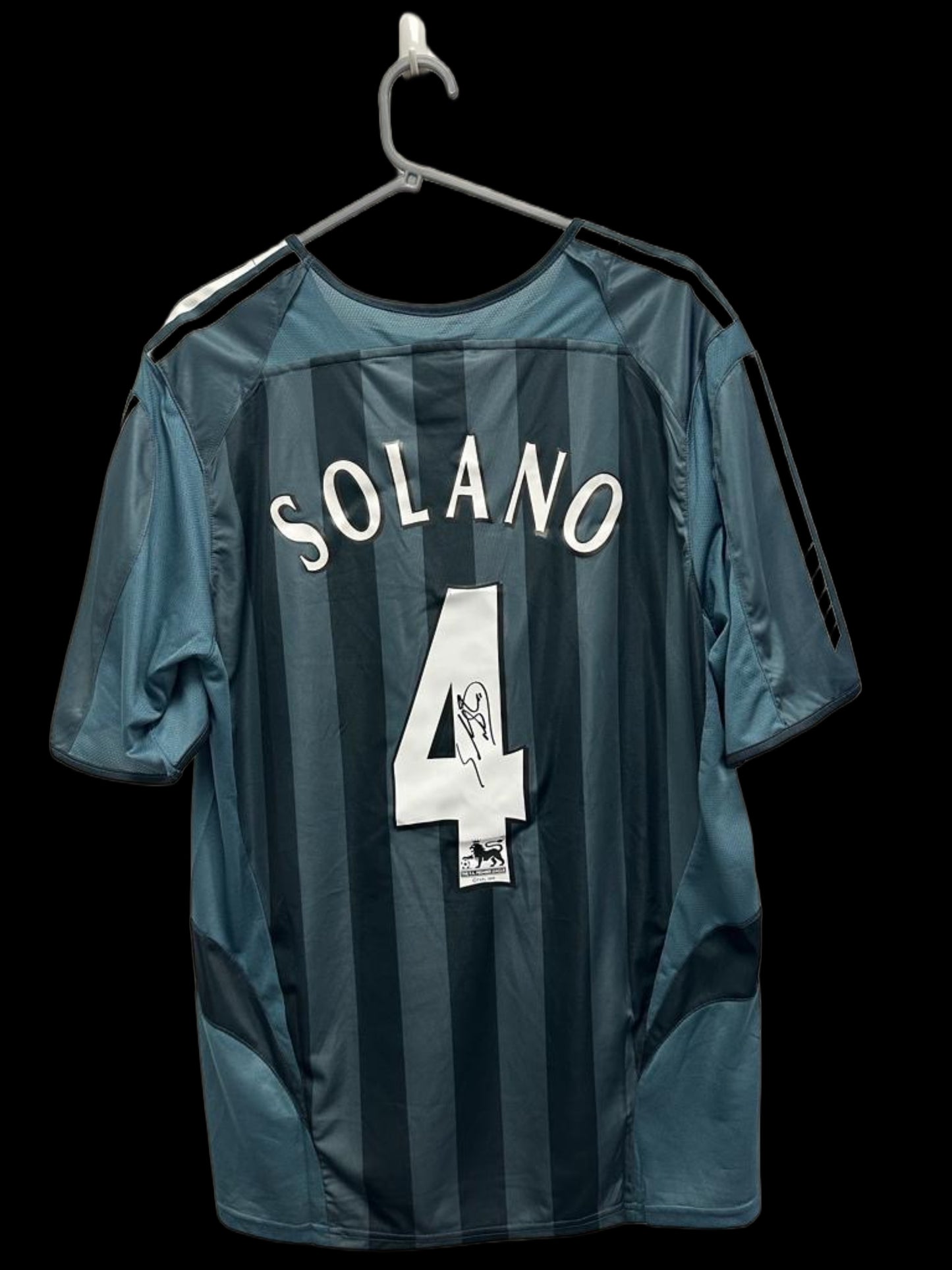 Nolberto Solano Hand Signed Newcastle United Away Shirt 2005-06.