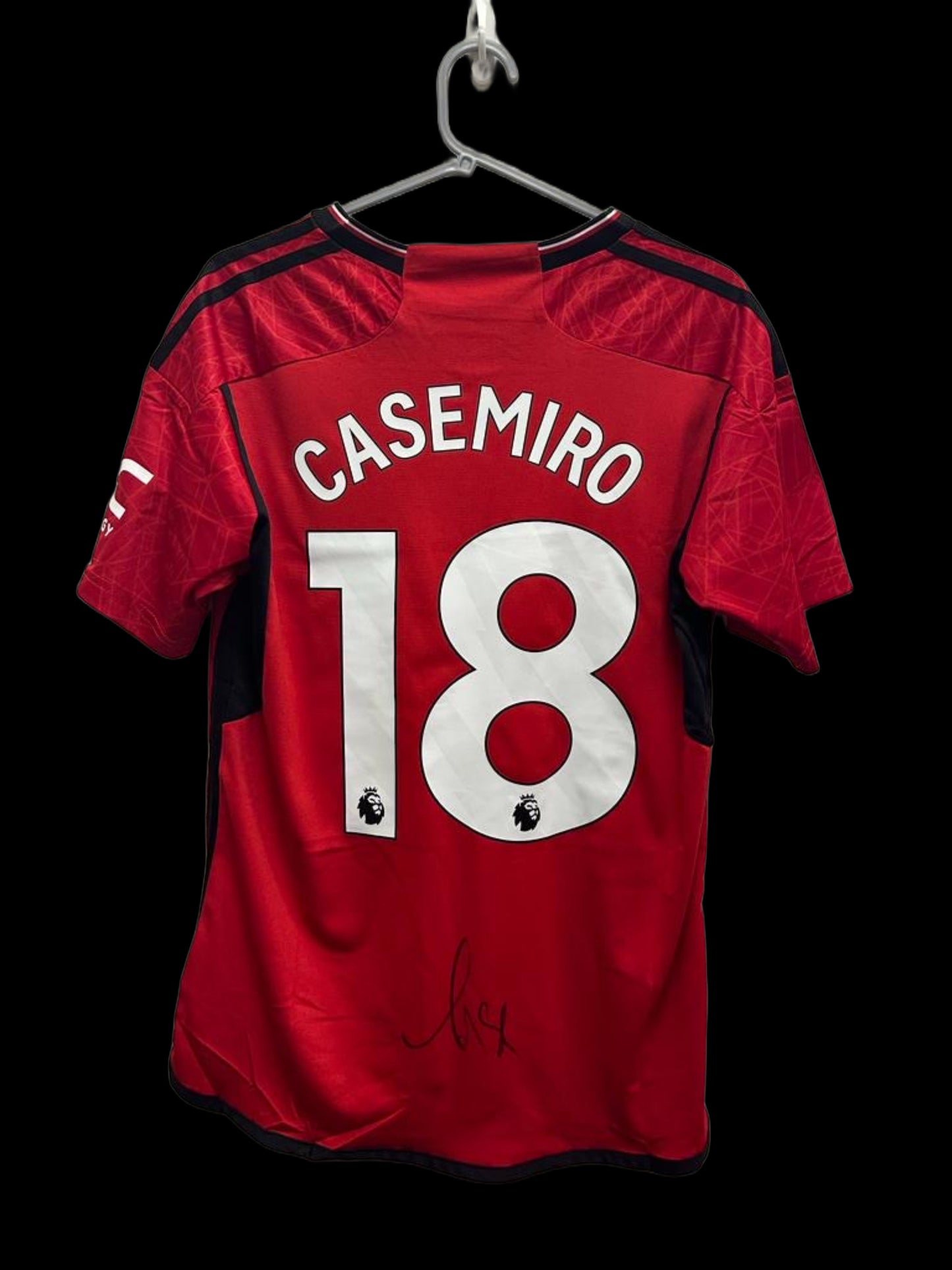 CASEMIRO MANCHESTER UNITED HAND SIGNED HOME SHIRT 2023-24.