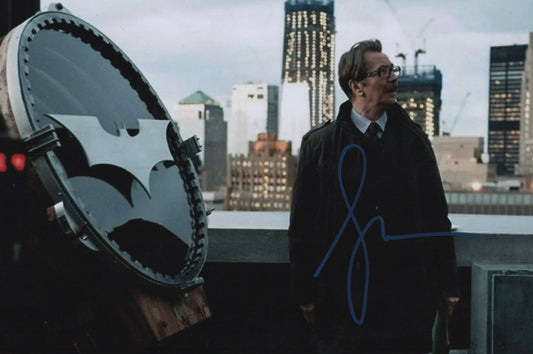 Gary Oldman The Dark Knight Rises Hand Signed 12X8” Photo 1