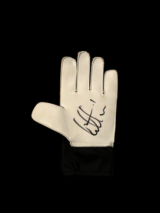 Anthony Patterson Sunderland Hand Signed Adidas Goalkeeper Glove (L)